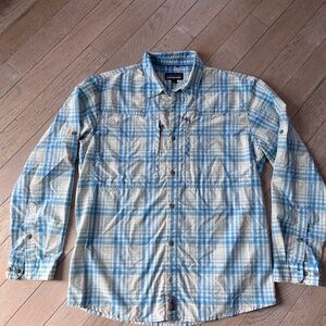 PATAGONIA Performance Roll Sleeve Guide Blue Shirt Mens Sz Med Pockets Fly Fish